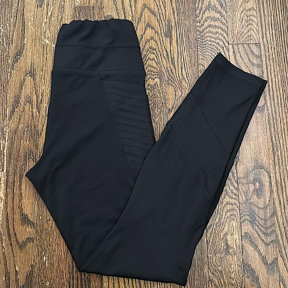 Black leggings